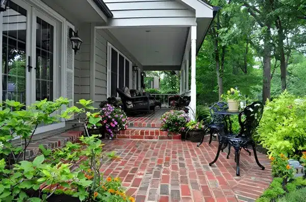 Choosing Expert Paver Contractors for Your Hardscape Project