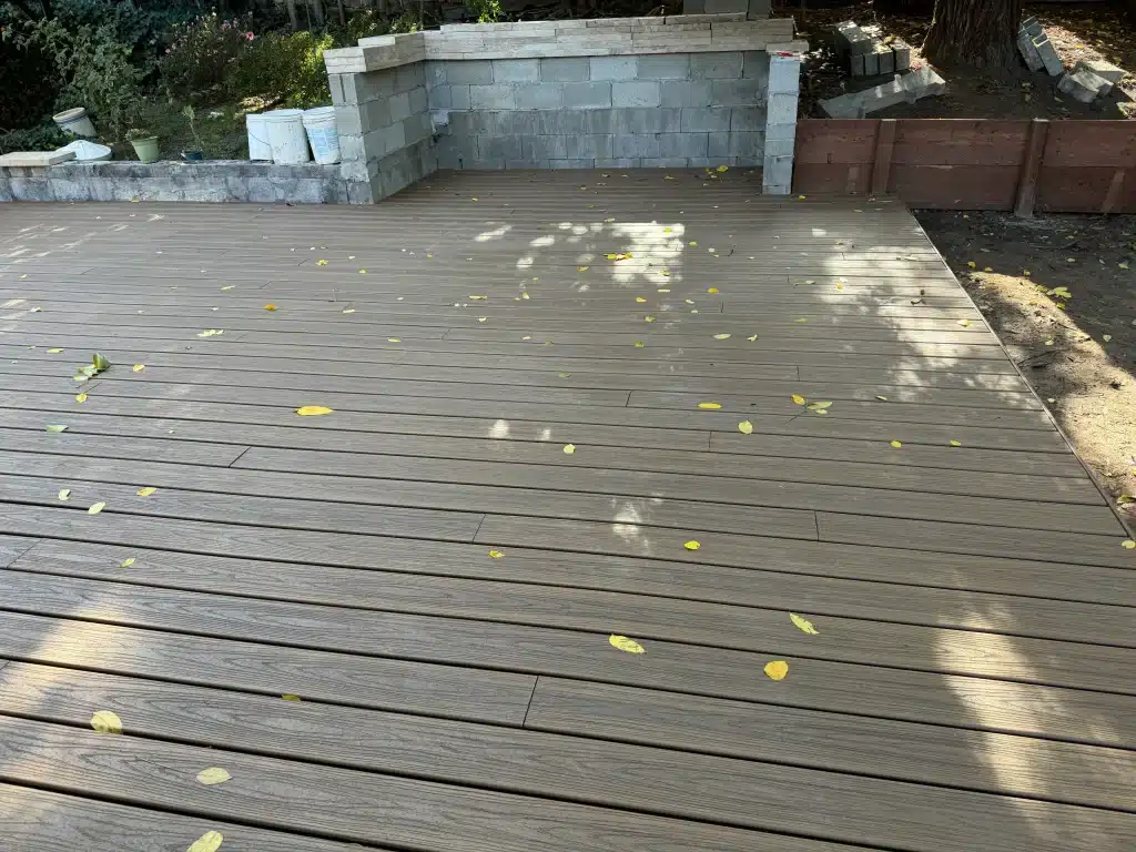 deck backyard remodeling